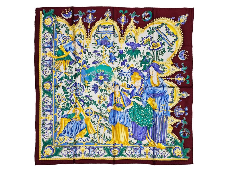 Versace Atelier - Foulard in Seta "chinese Ornamwnts"