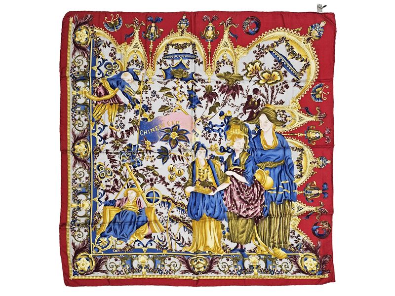 Versace Atelier - Foulard in Seta "chinese Ornamwnts"