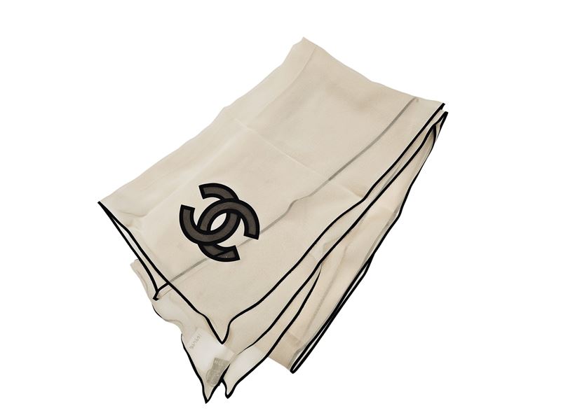 Chanel - Stola in mussola di seta ecru