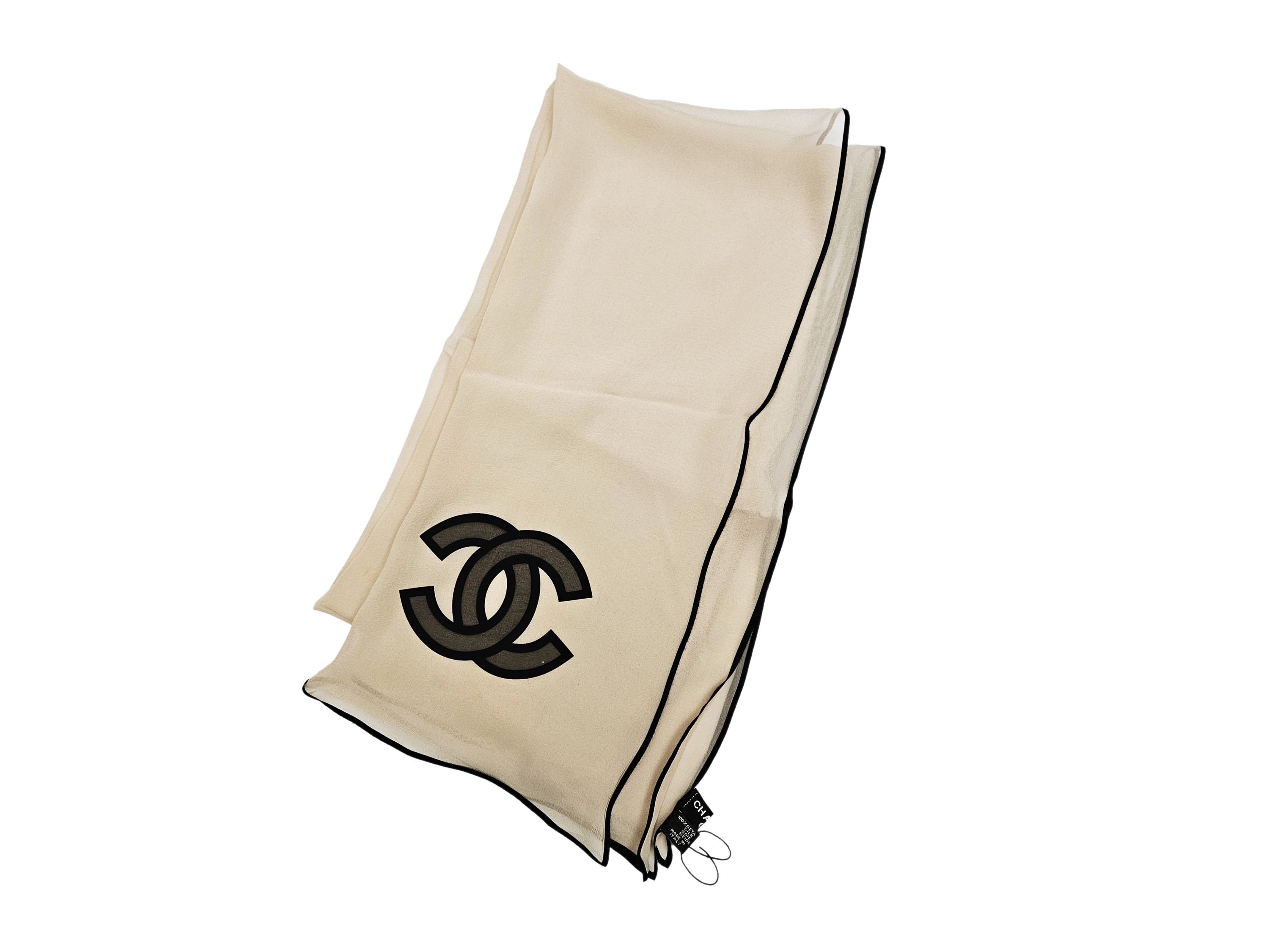 Chanel - Stola in mussola di seta ecru