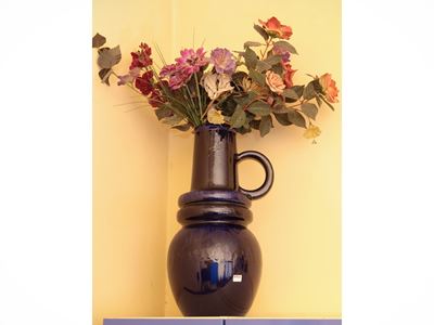 Grande Vaso in Terracotta Smaltata Blu