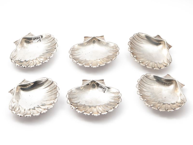 Serie di sei vaschettine lavadita in argento