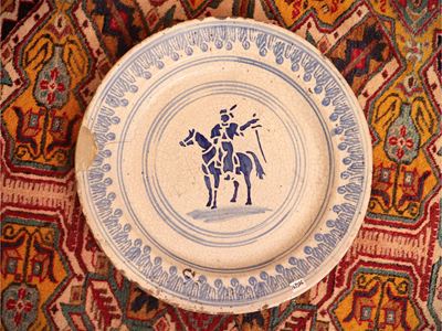 Piatto da Parata in Maiolica Popolare