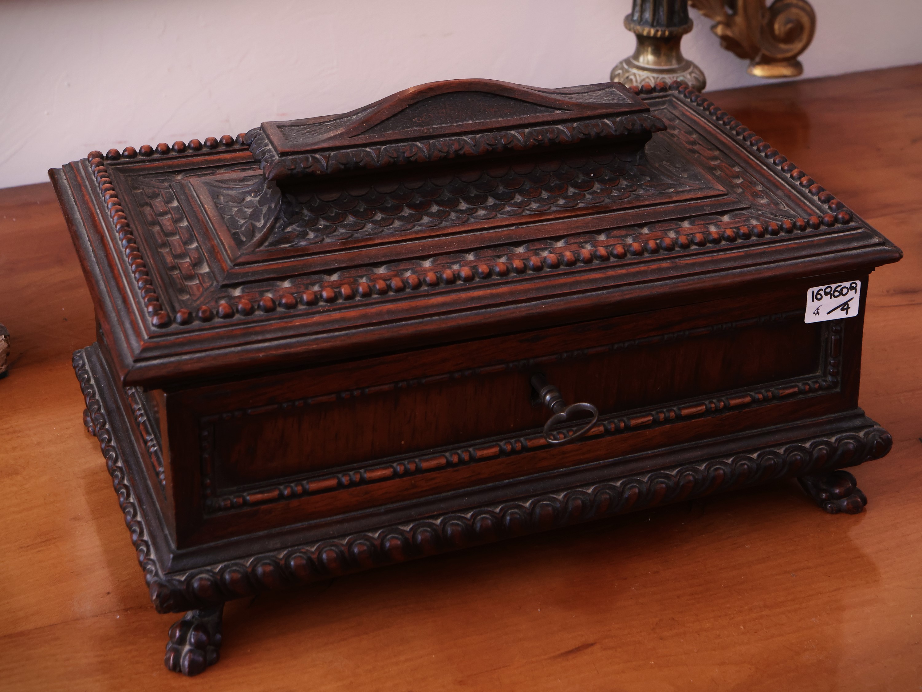 Lotto di accessori d'epoca