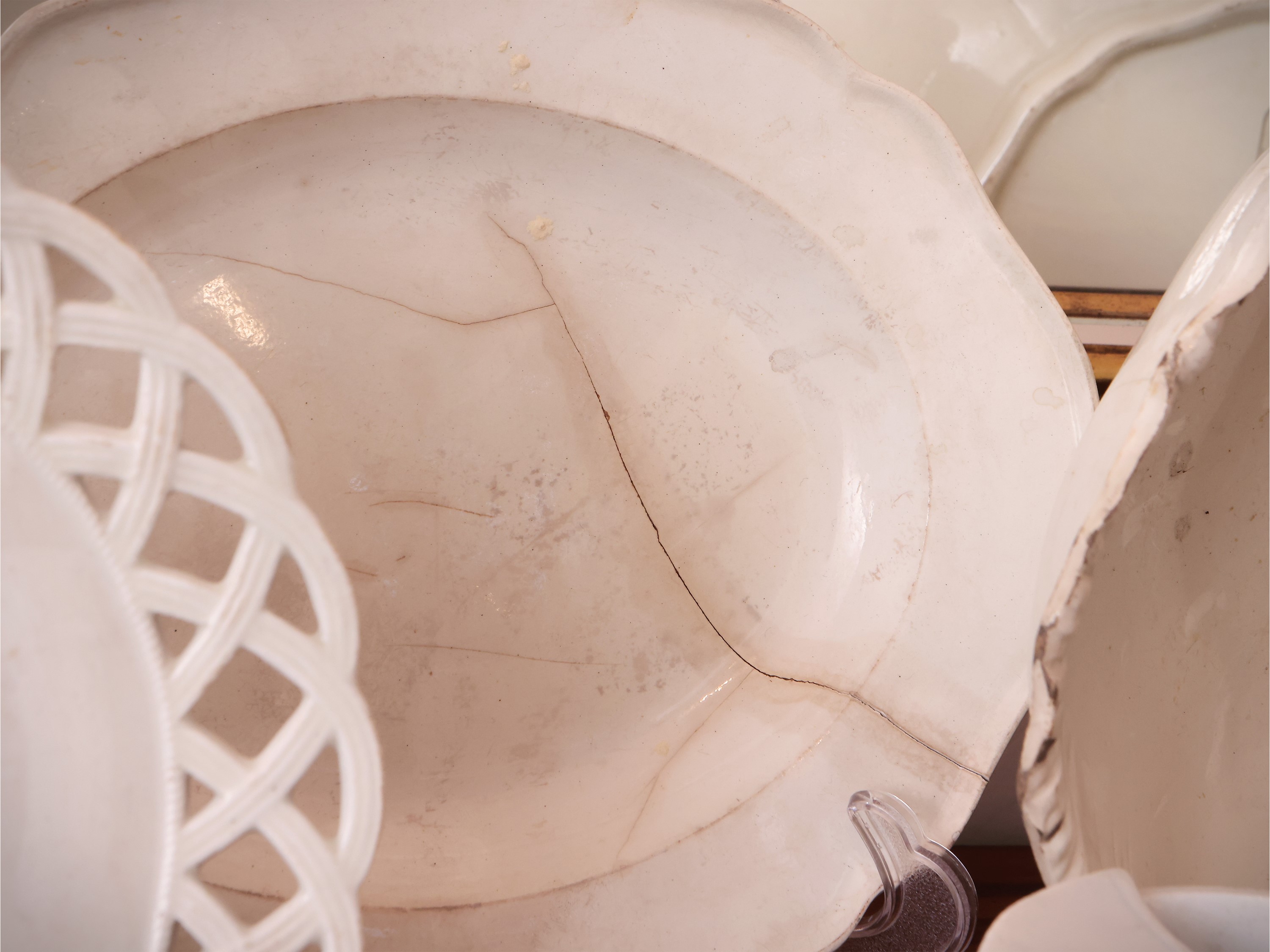 Miscellanea di Accessori per la Tavola in Terraglia e Ceramica