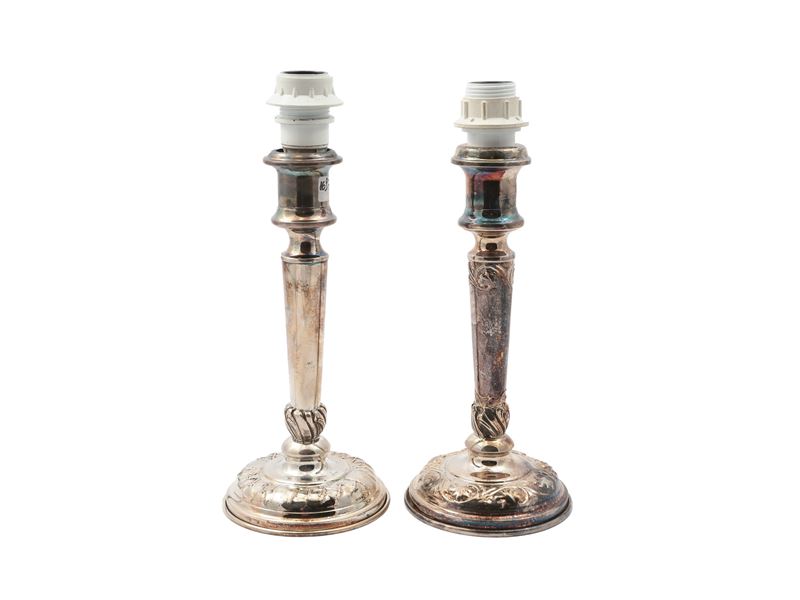 Due lumi da tavolo in argento