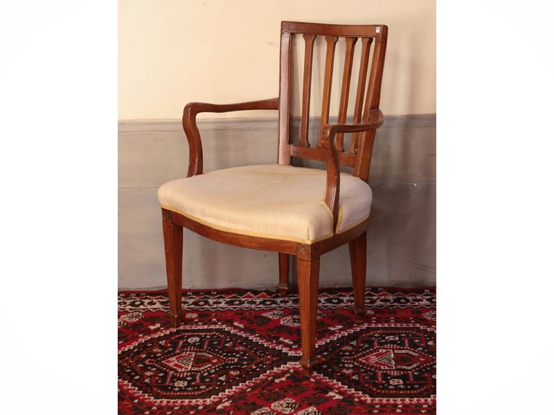 Poltroncina in Ciliegio