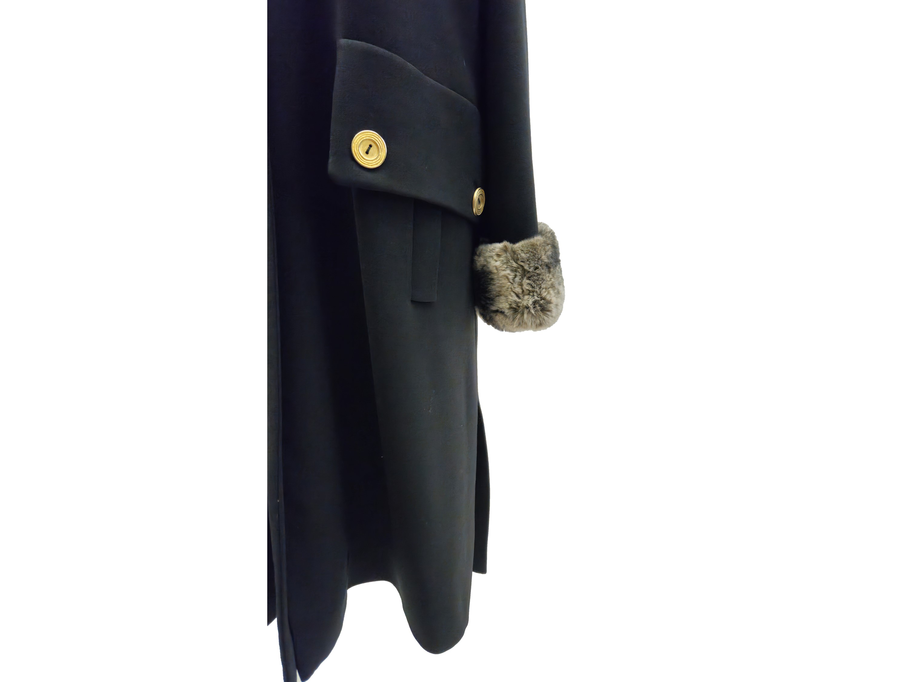 Cappotto in Lana Nera con Collo e Pulsi in Pelliccia di Cincillà
