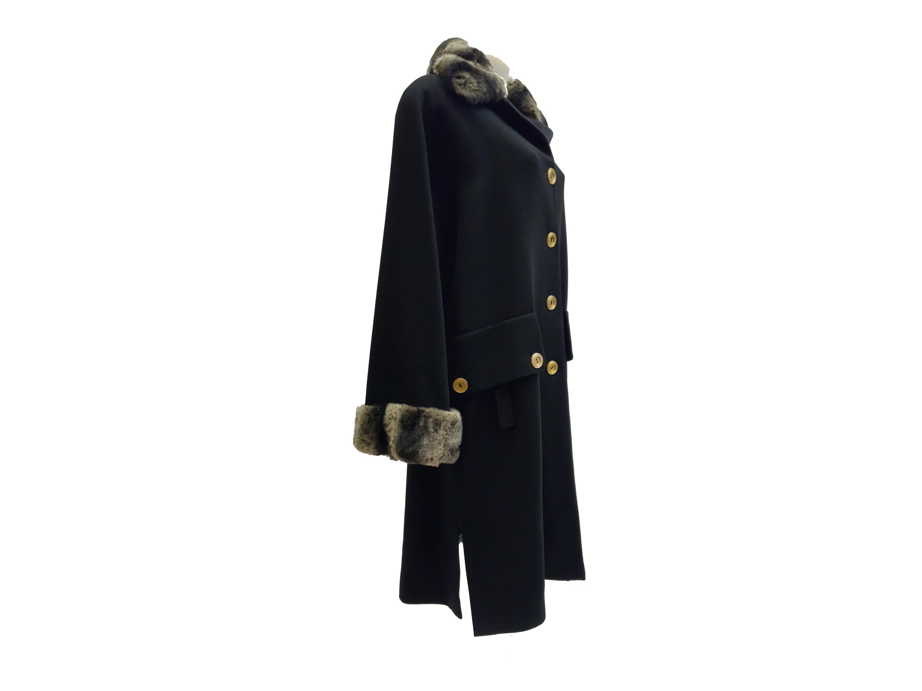 Cappotto in Lana Nera con Collo e Pulsi in Pelliccia di Cincillà