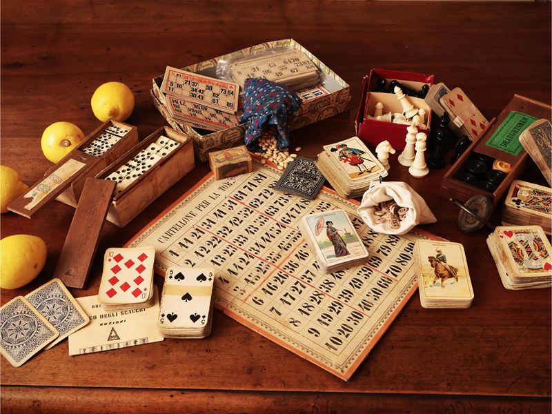 Miscellanea di giochi da tavolo vintage