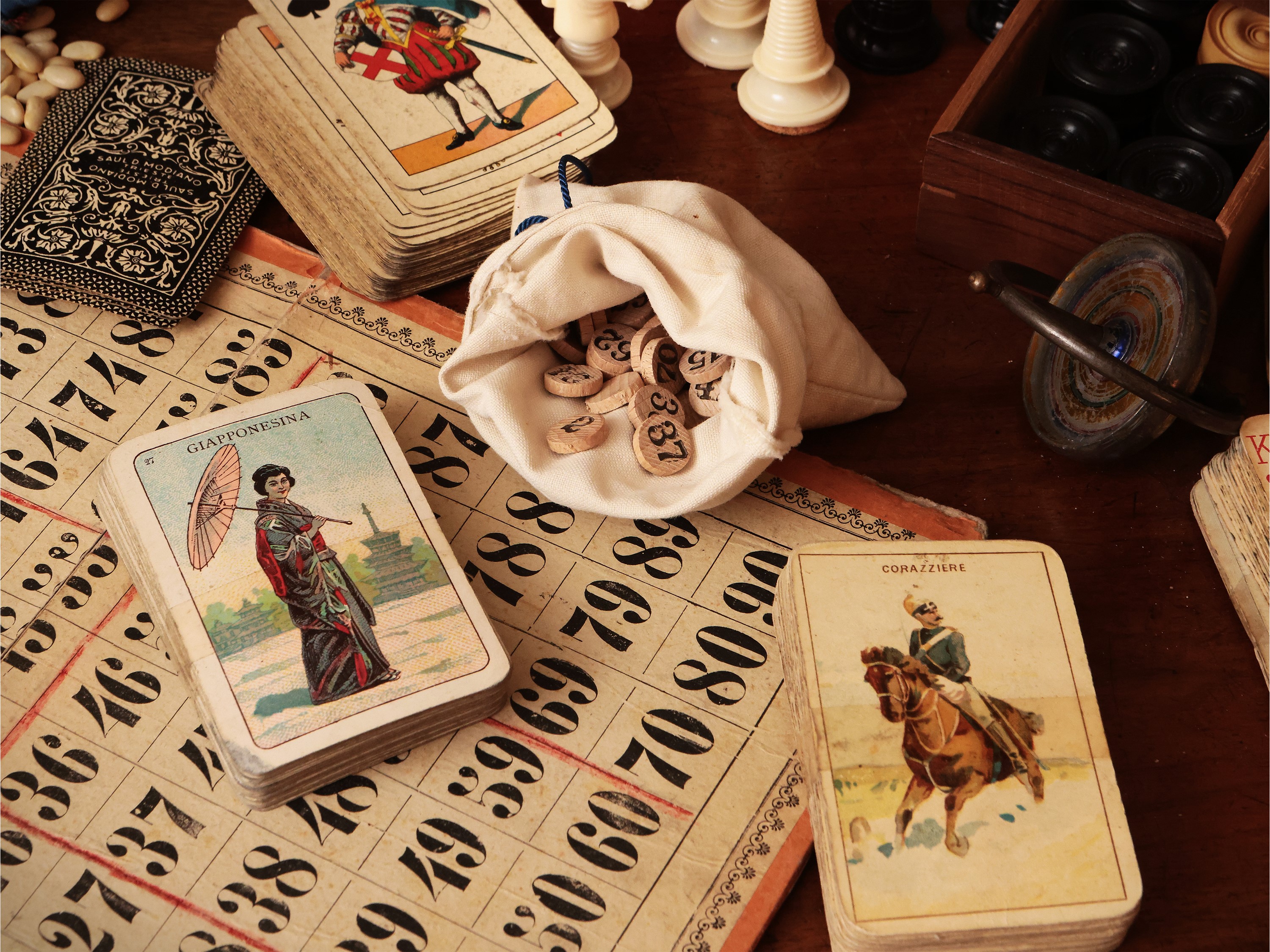 Miscellanea di giochi da tavolo vintage