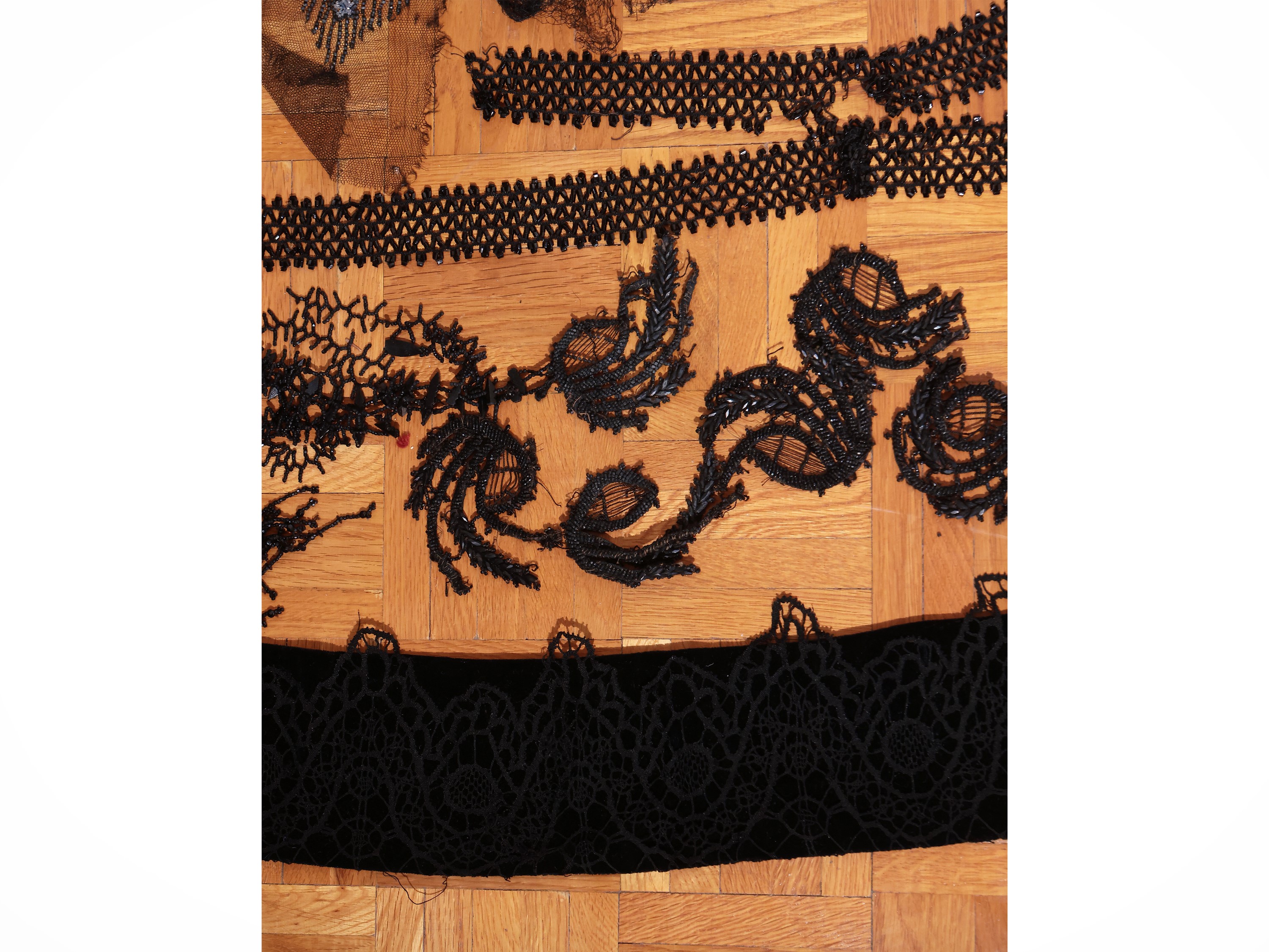Assortimento di Accessori per Abiti e Bigiotteria D'epoca