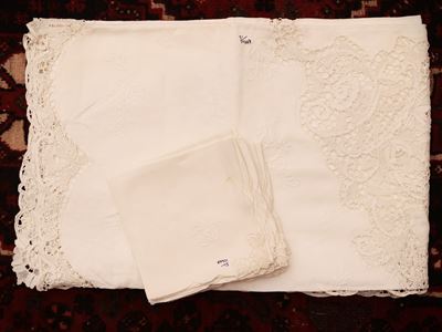 Tovaglia in Lino Bianco