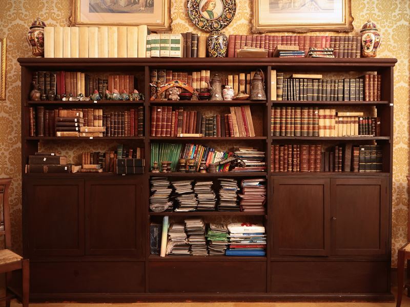 Libreria in Legno Tenero