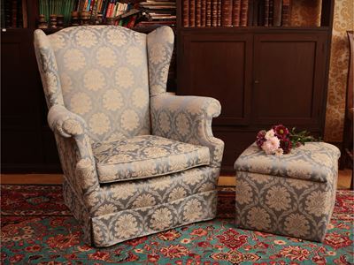 Poltrona Bergere Imbottita con Ottomana
