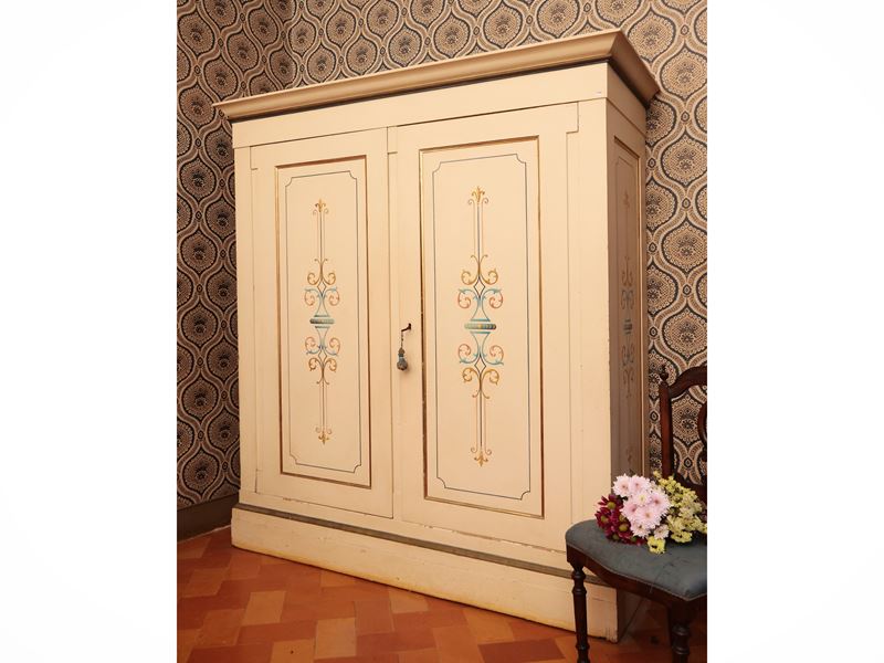 Armadio in Legno Tinto Bianco