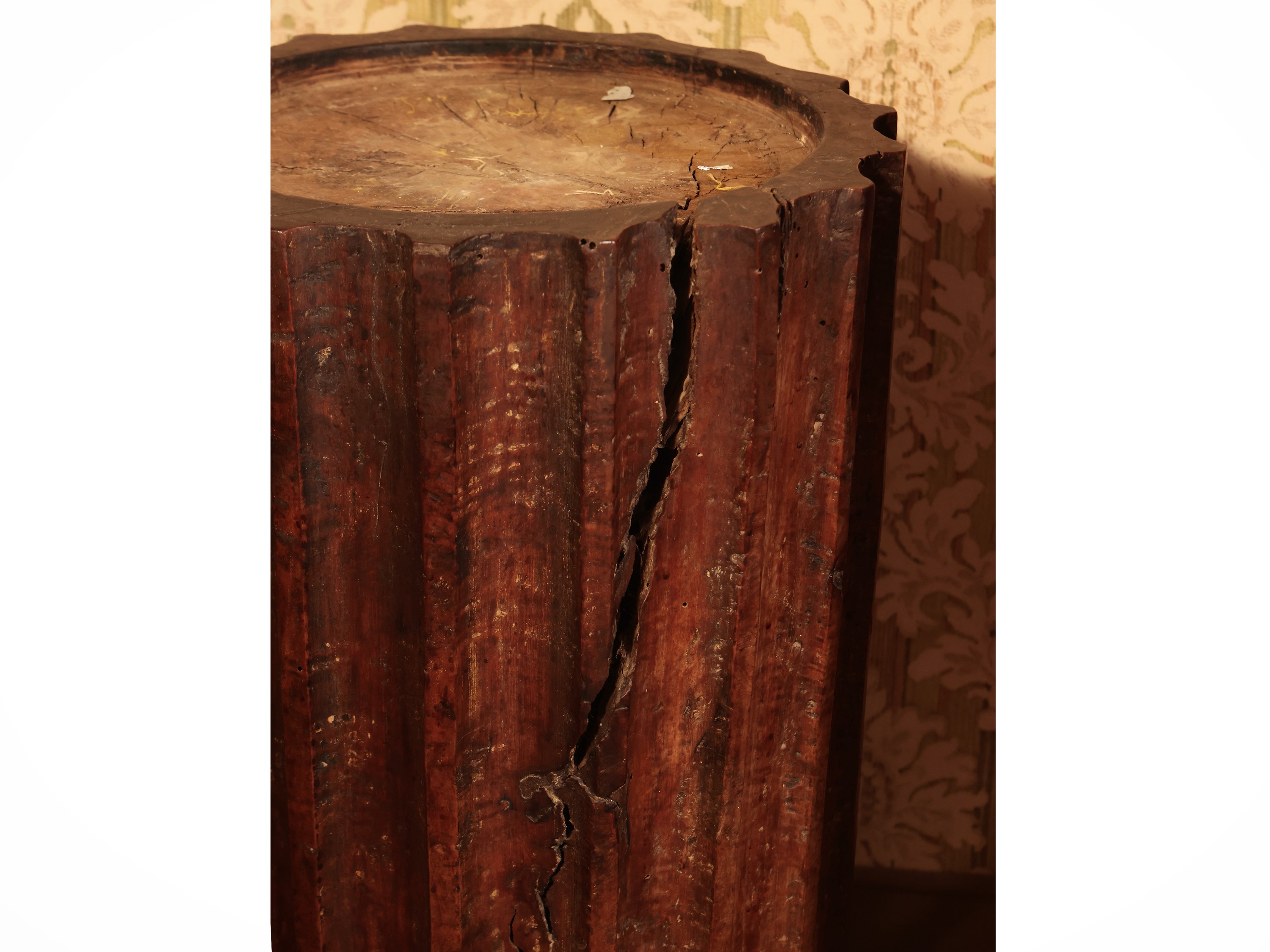 Colonna Portavasi in Legno Tenero