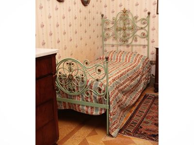 Letto Singolo in Ferro Battuto Tinto Verde Acqua