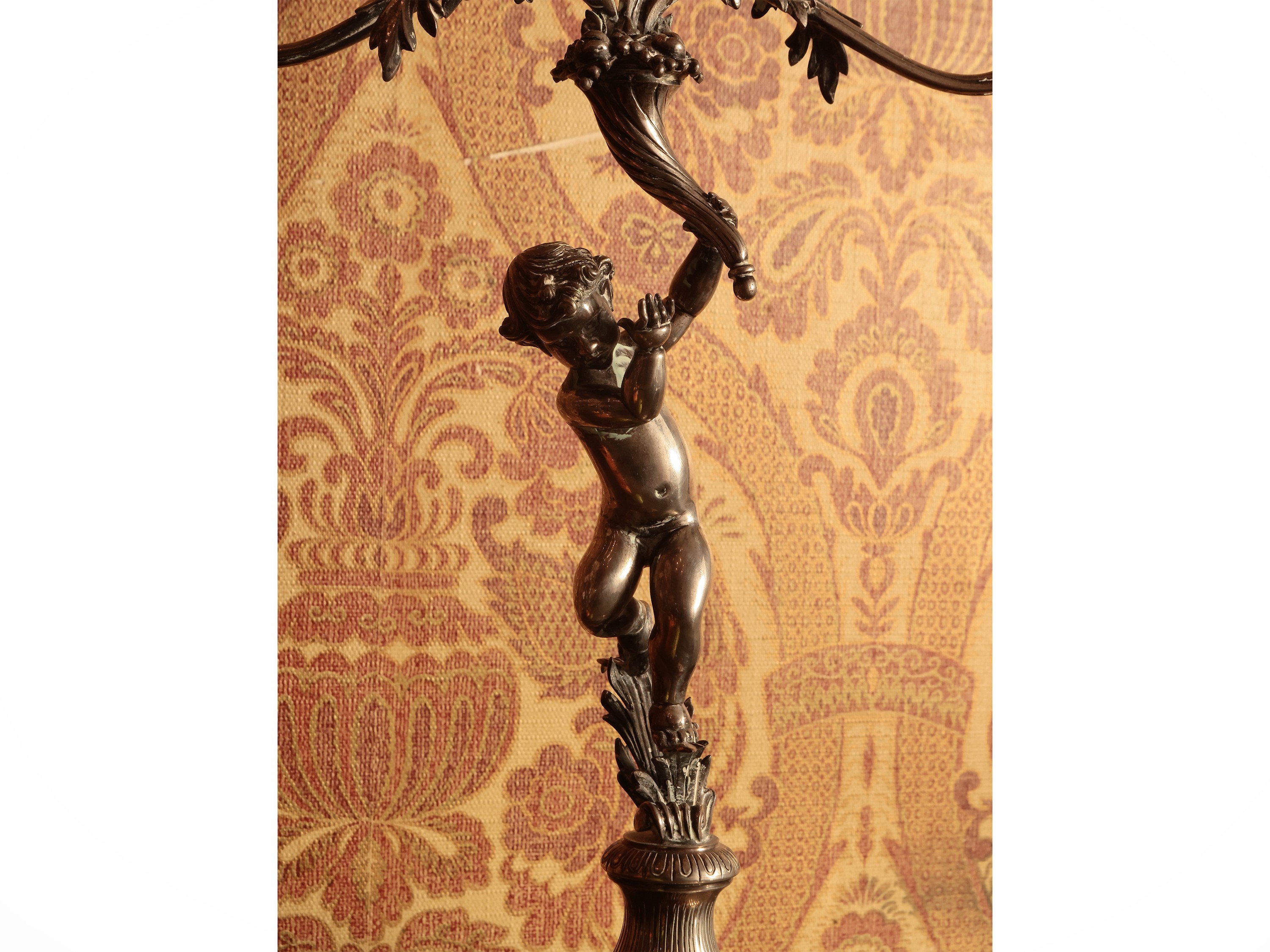 Coppia di Candelabri in Argento