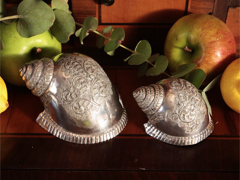 Due Conchiglie Decorative in Argento