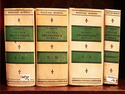 Piccola Enciclopedia Hoepli