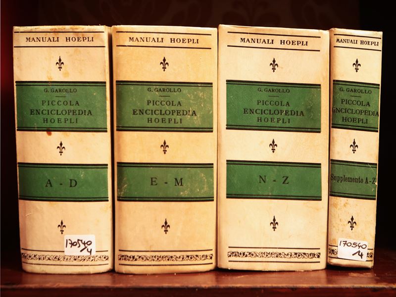 Piccola Enciclopedia Hoepli