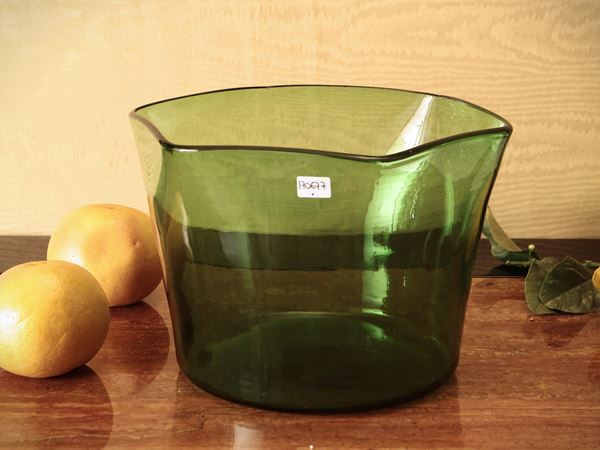 Vaso in vetro verde di Empoli