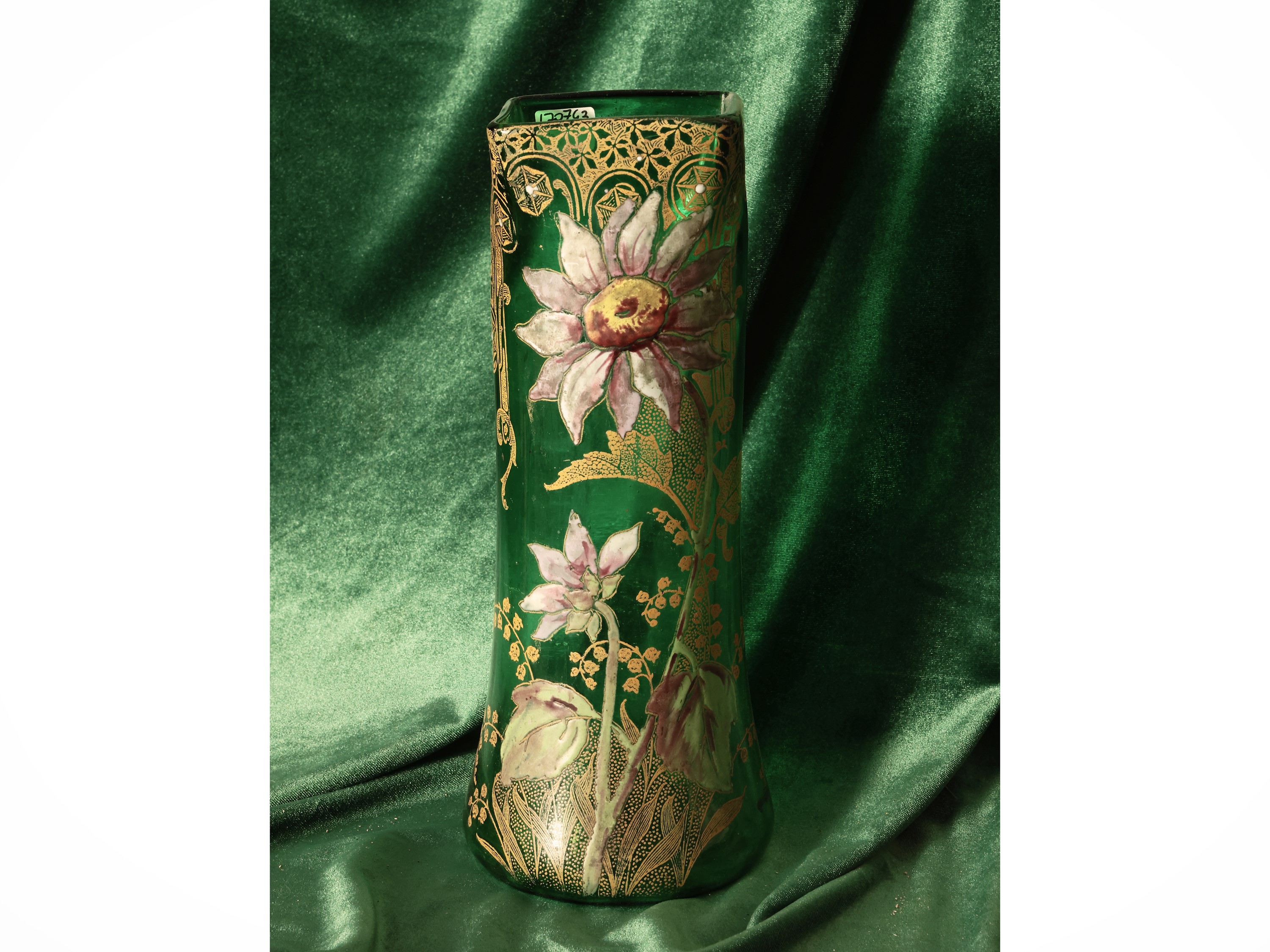 Vaso in Vetro Soffiato Verde di Gusto Art Deco, Attribuibile a Legras