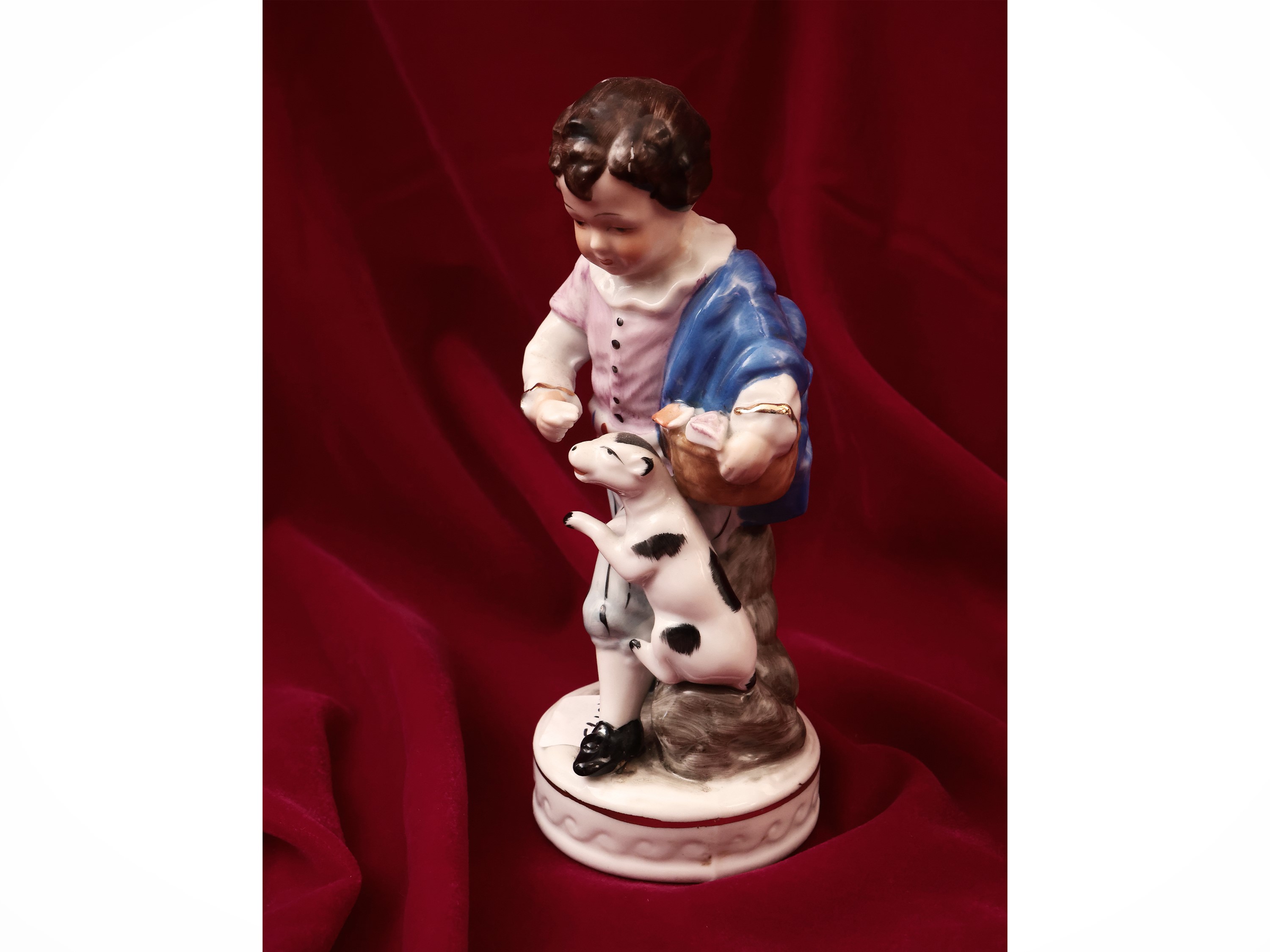 Serie di Quattro Figure in Porcellana