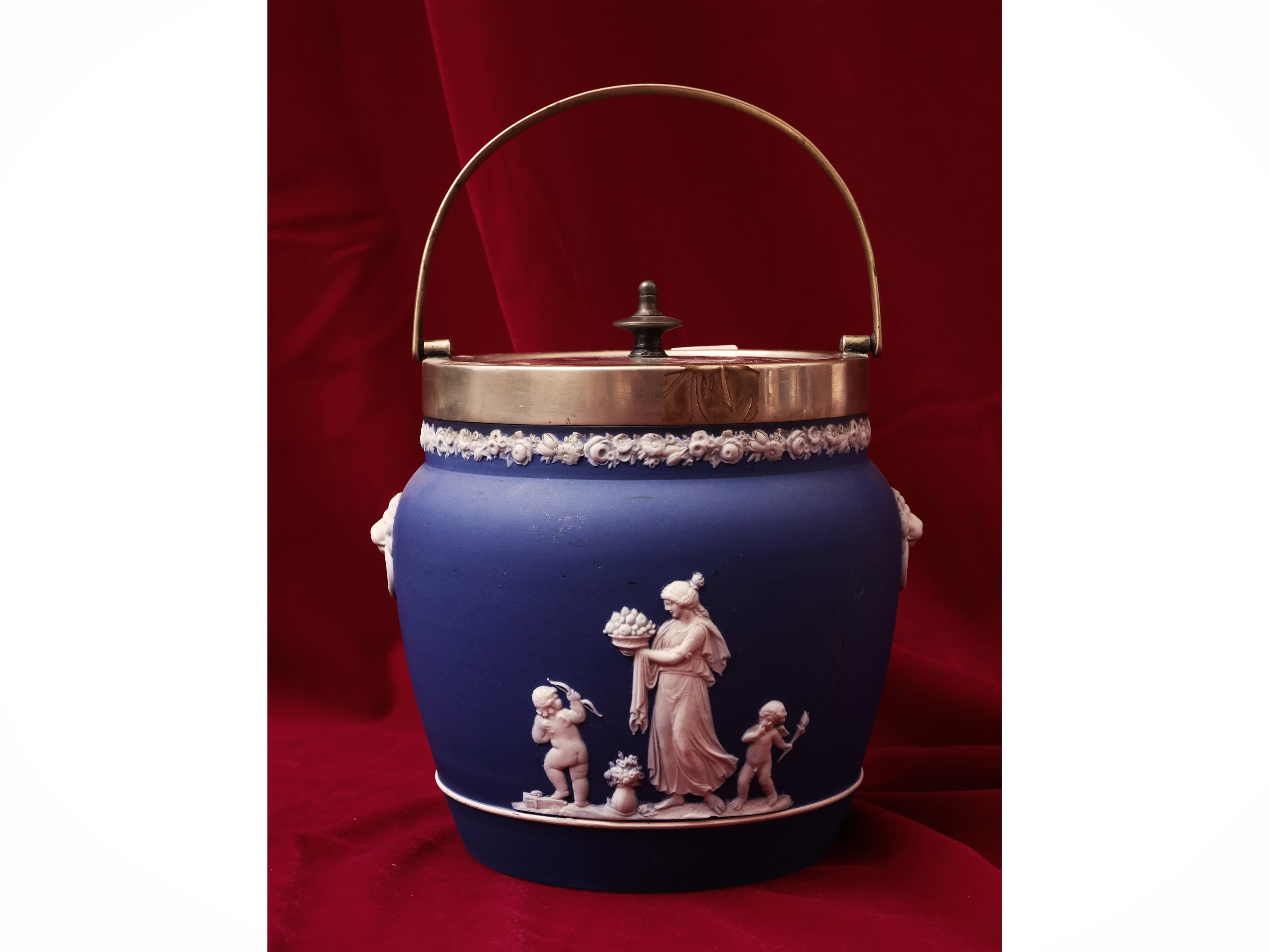 Due Portabiscotti in Biscuit, Wedgwood