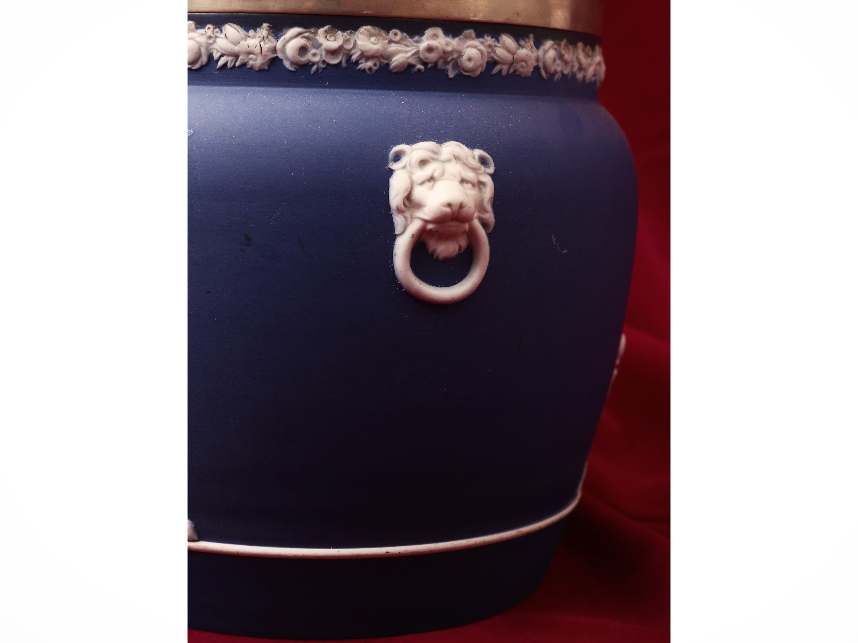 Due Portabiscotti in Biscuit, Wedgwood
