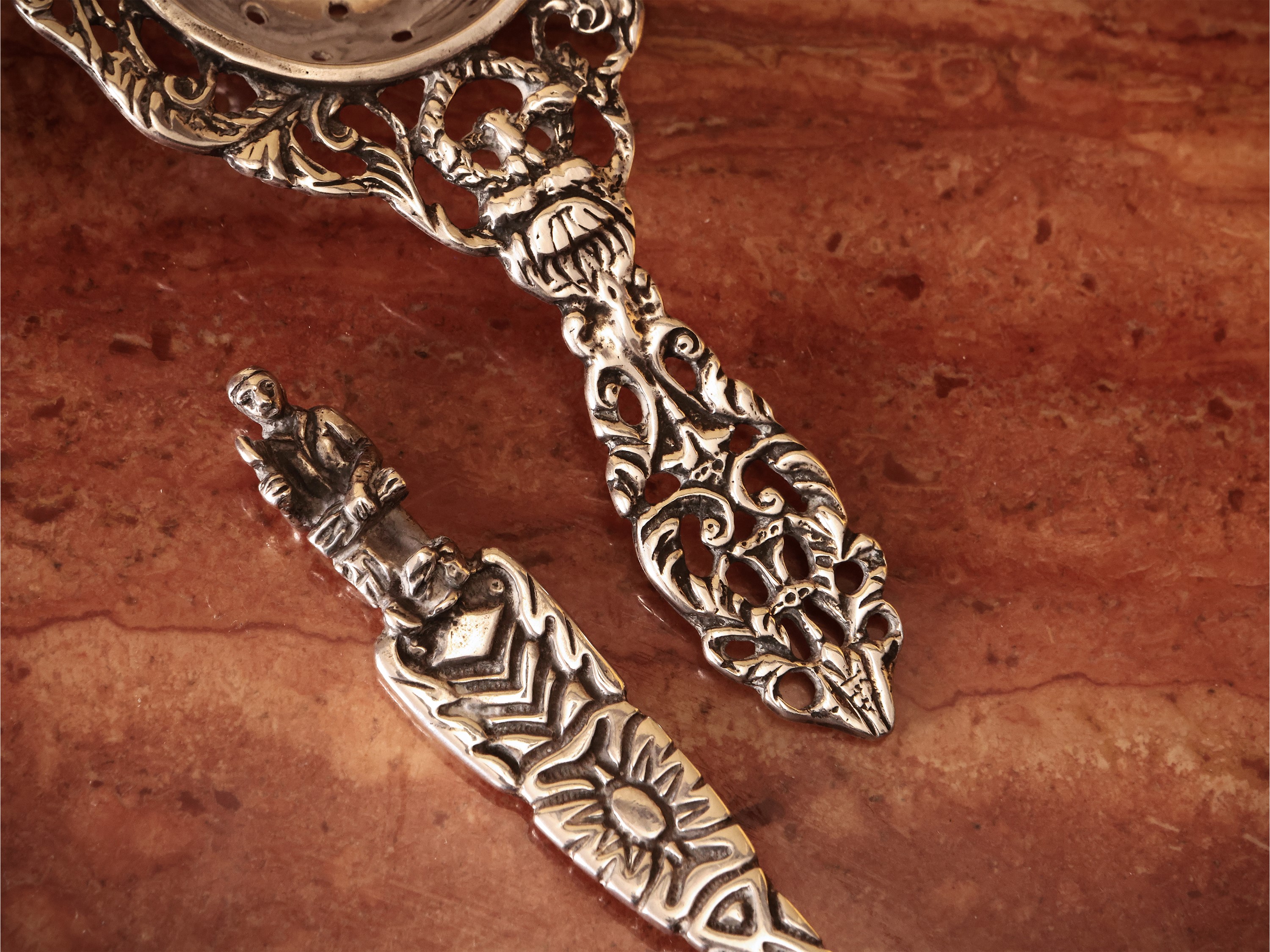 Due accessori per la tavola in argento 925, Cassetti