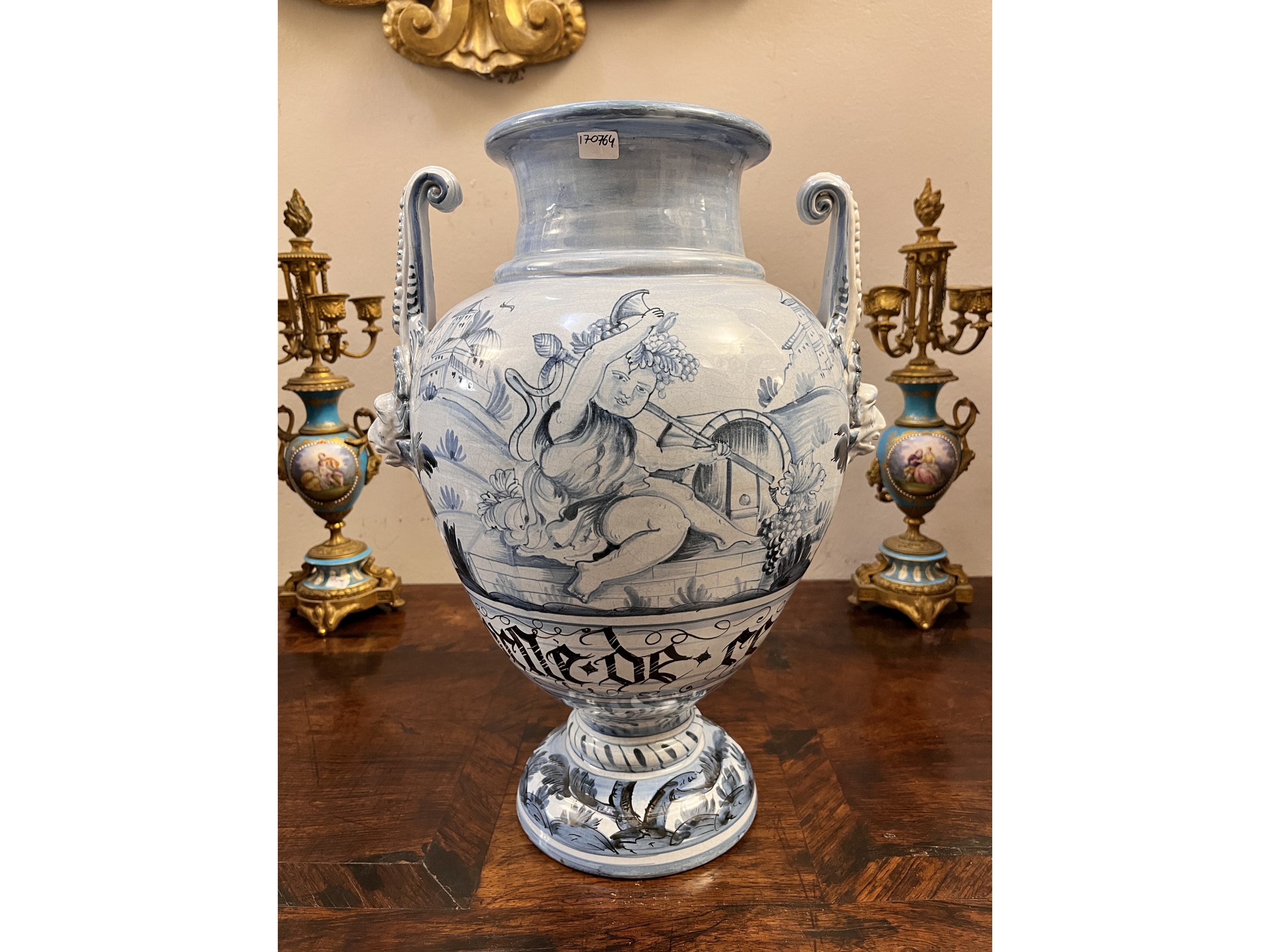 Grande vaso ad anfora in ceramica smaltata, Manifattura di Montelupo