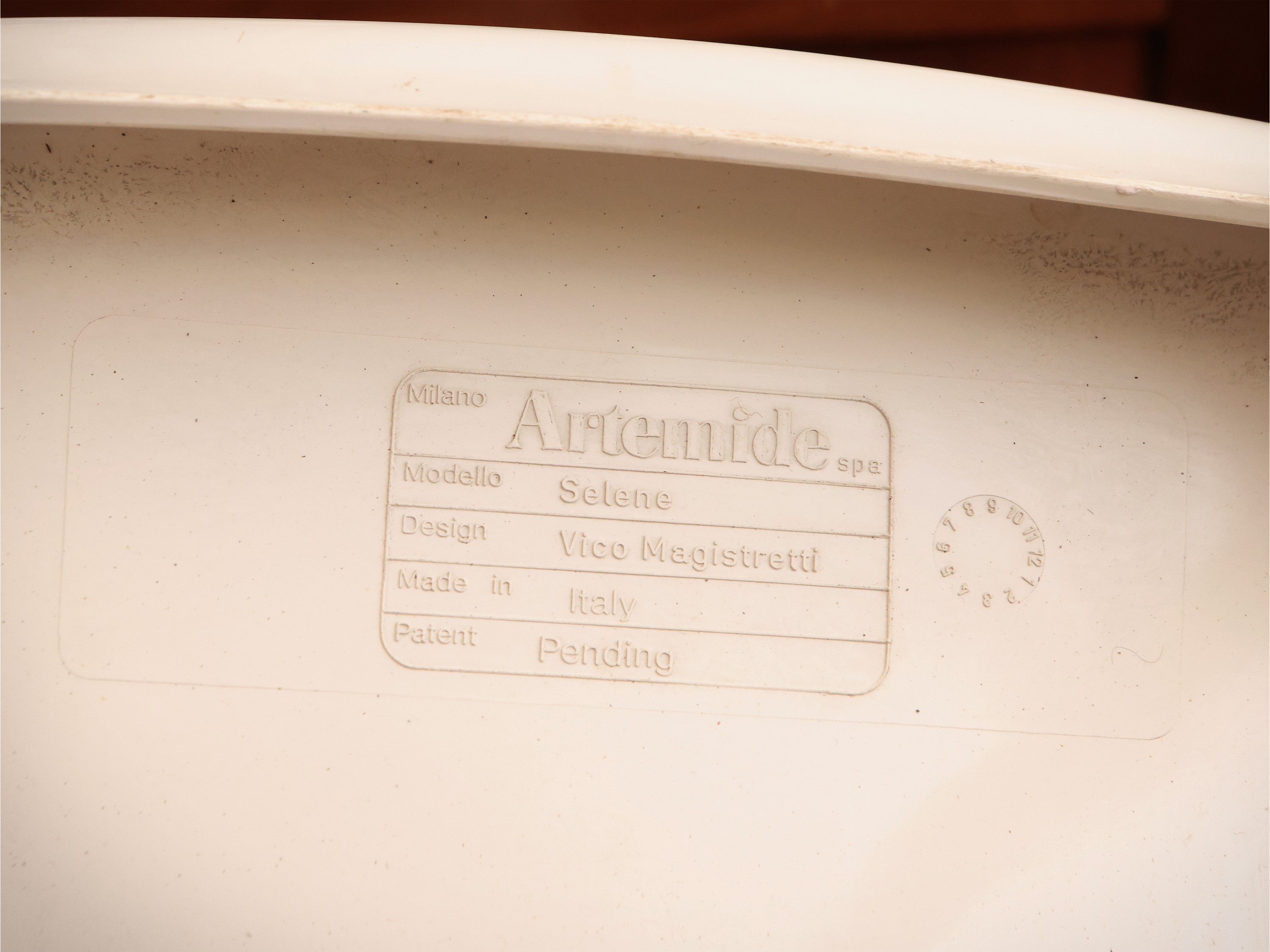 Coppia di Sedie Selene, Vico Magistretti per Artemide