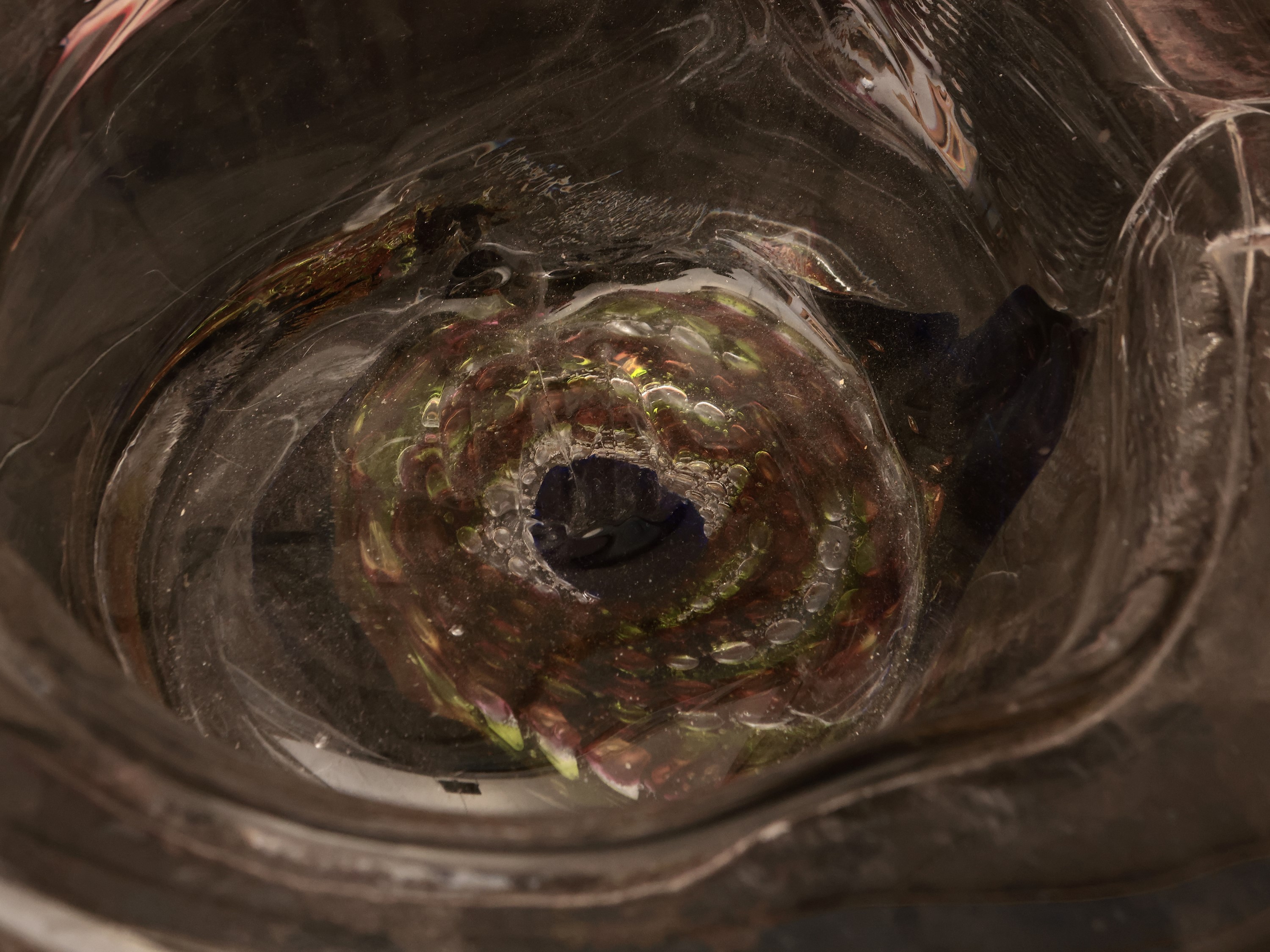 Grande centrotavola in vetro soffiato incolore, Göran Wärff per Kosta Boda