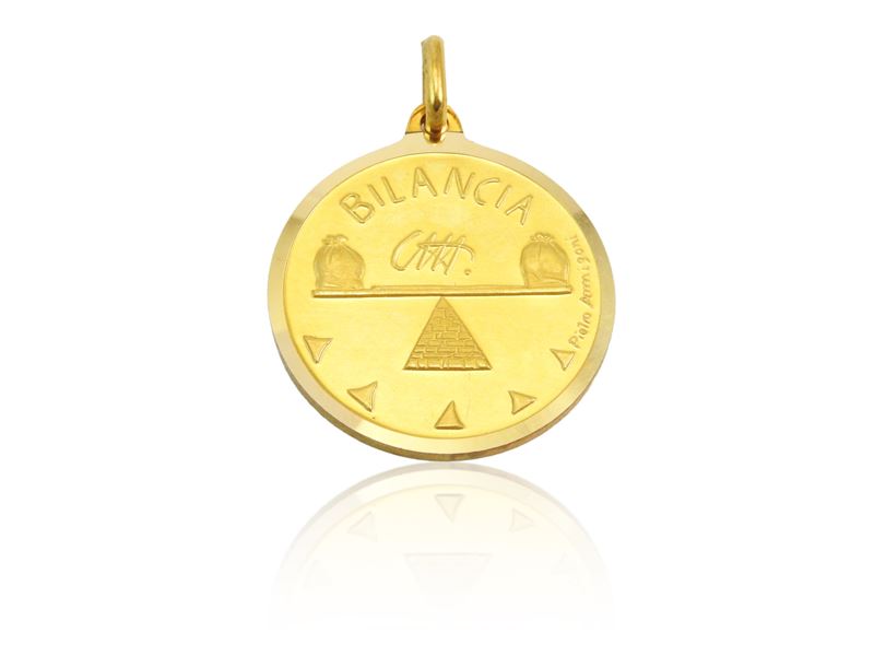 Medaglia pendente in oro giallo con segno zodiacale della Bilancia, Anni Settanta