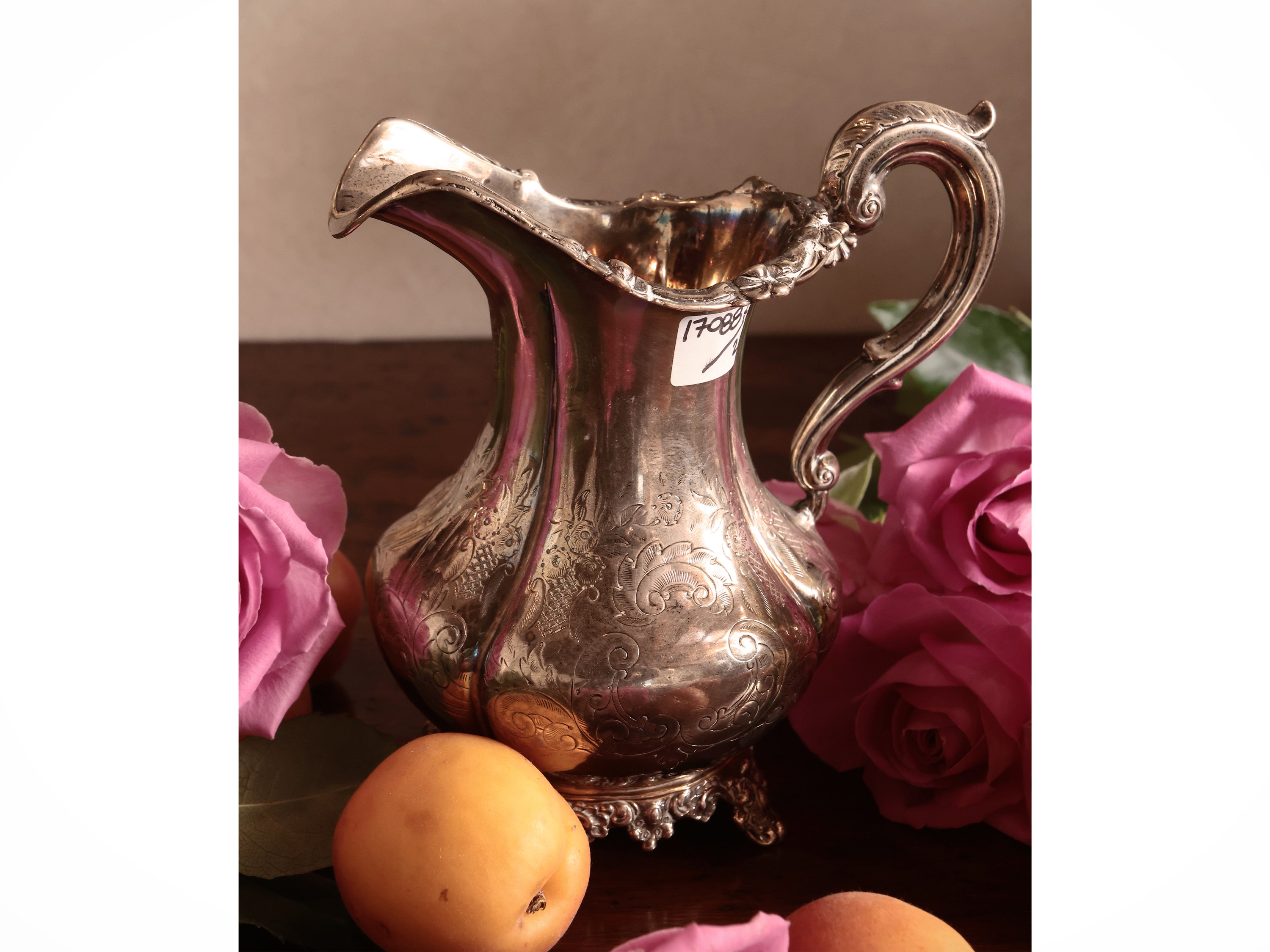 Due lattiere vittoriane da collezione in argento