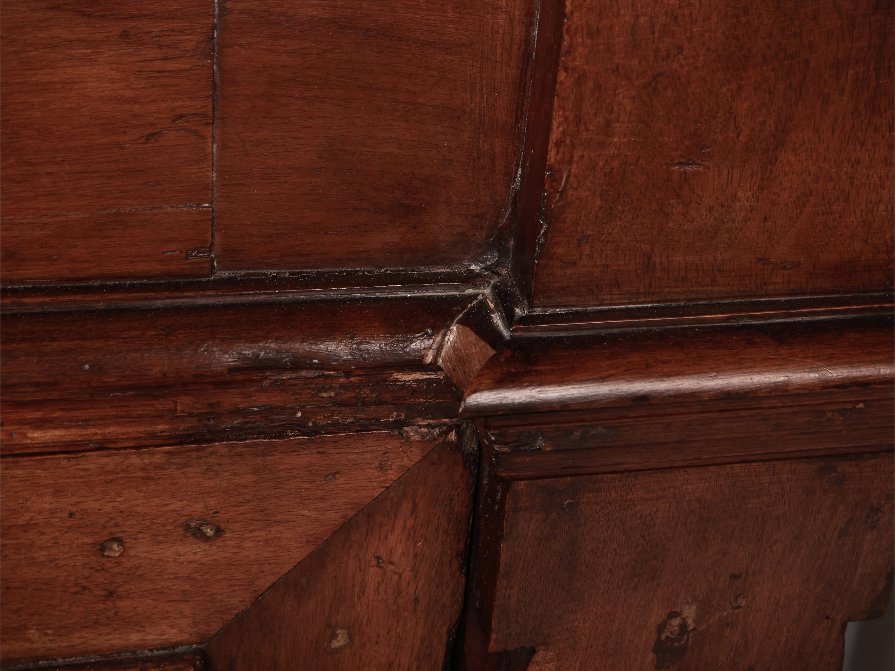 Credenza in Noce