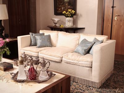 Divano Imbottito a Tre Posti da Centro