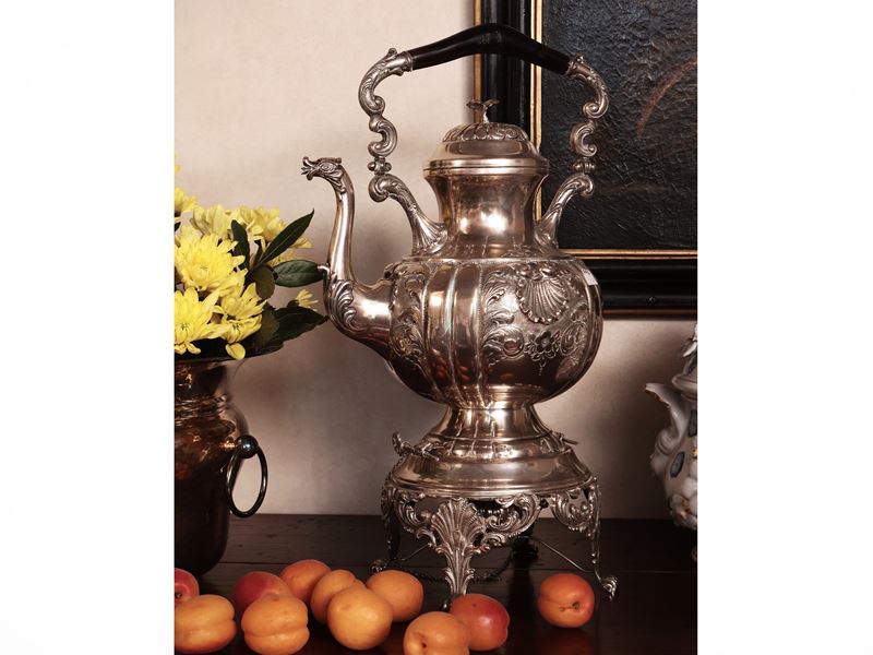 Samovar in Argento