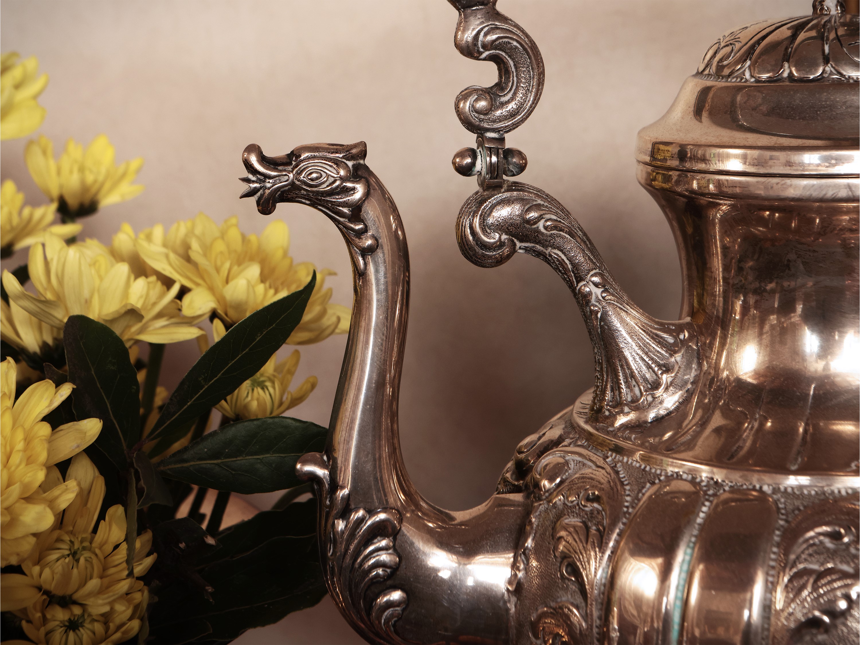 Samovar in Argento
