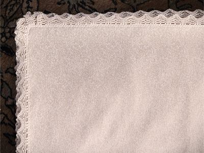 Grande Tovaglia in Tessuto Color Corda Laminato