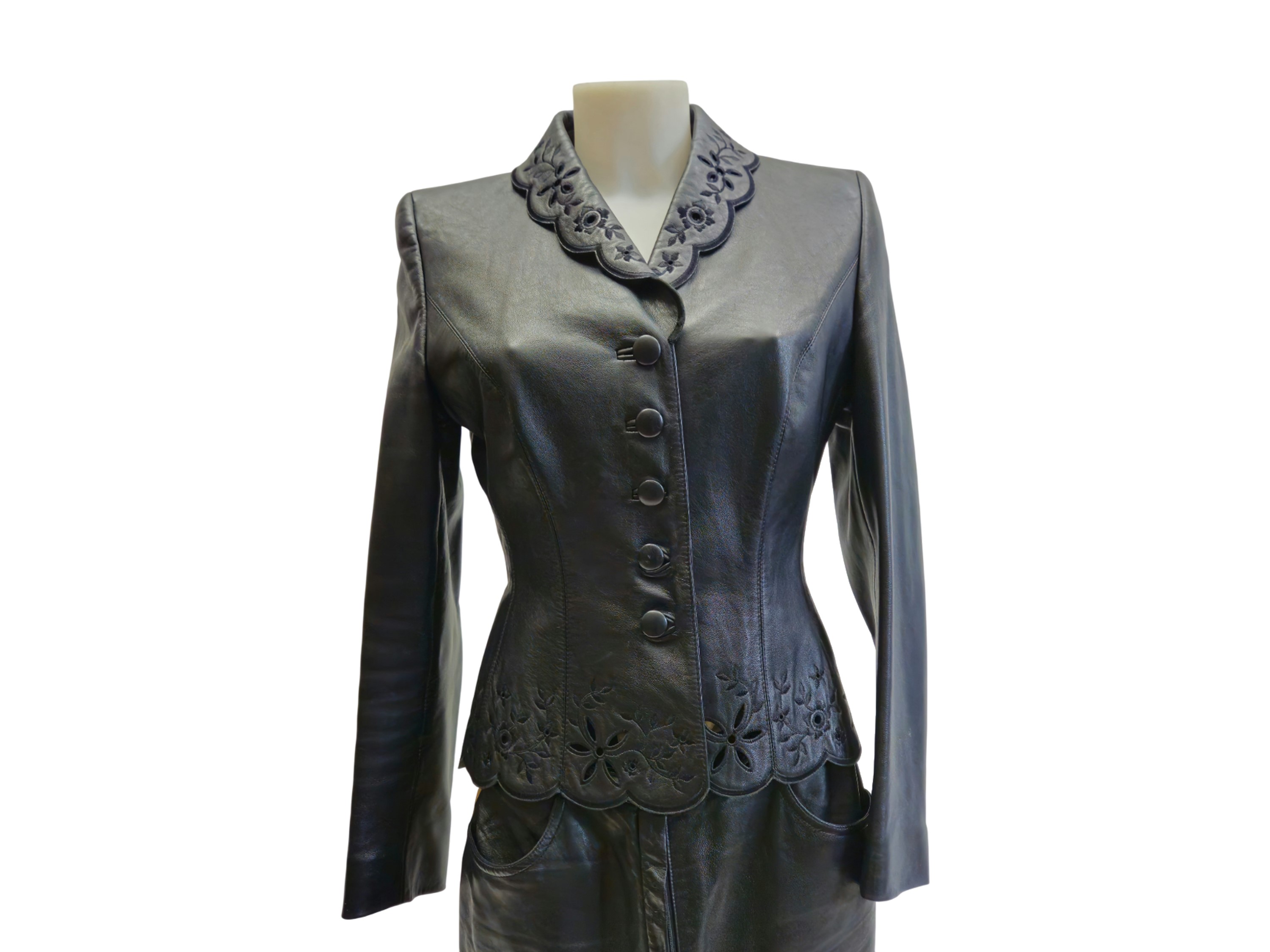 Escada - Tailleur in nappa blu con ricamo traforato