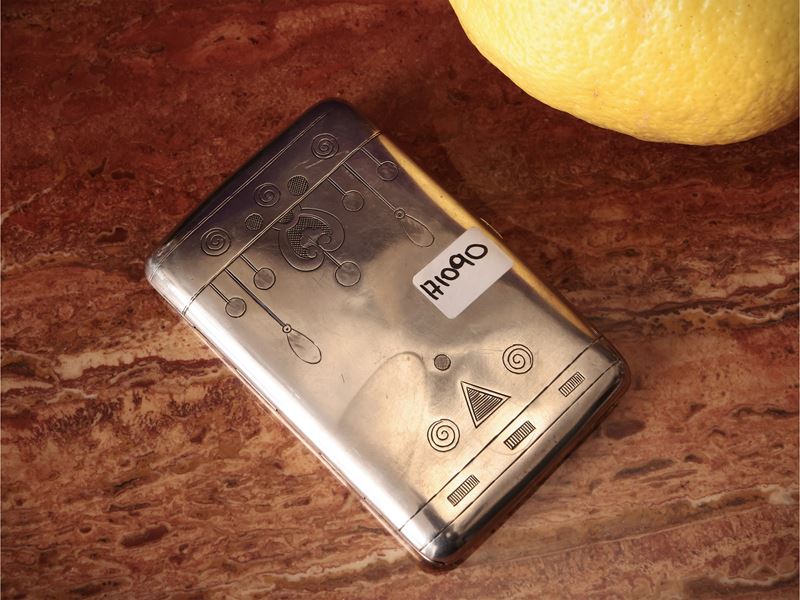 Portasigarette in argento