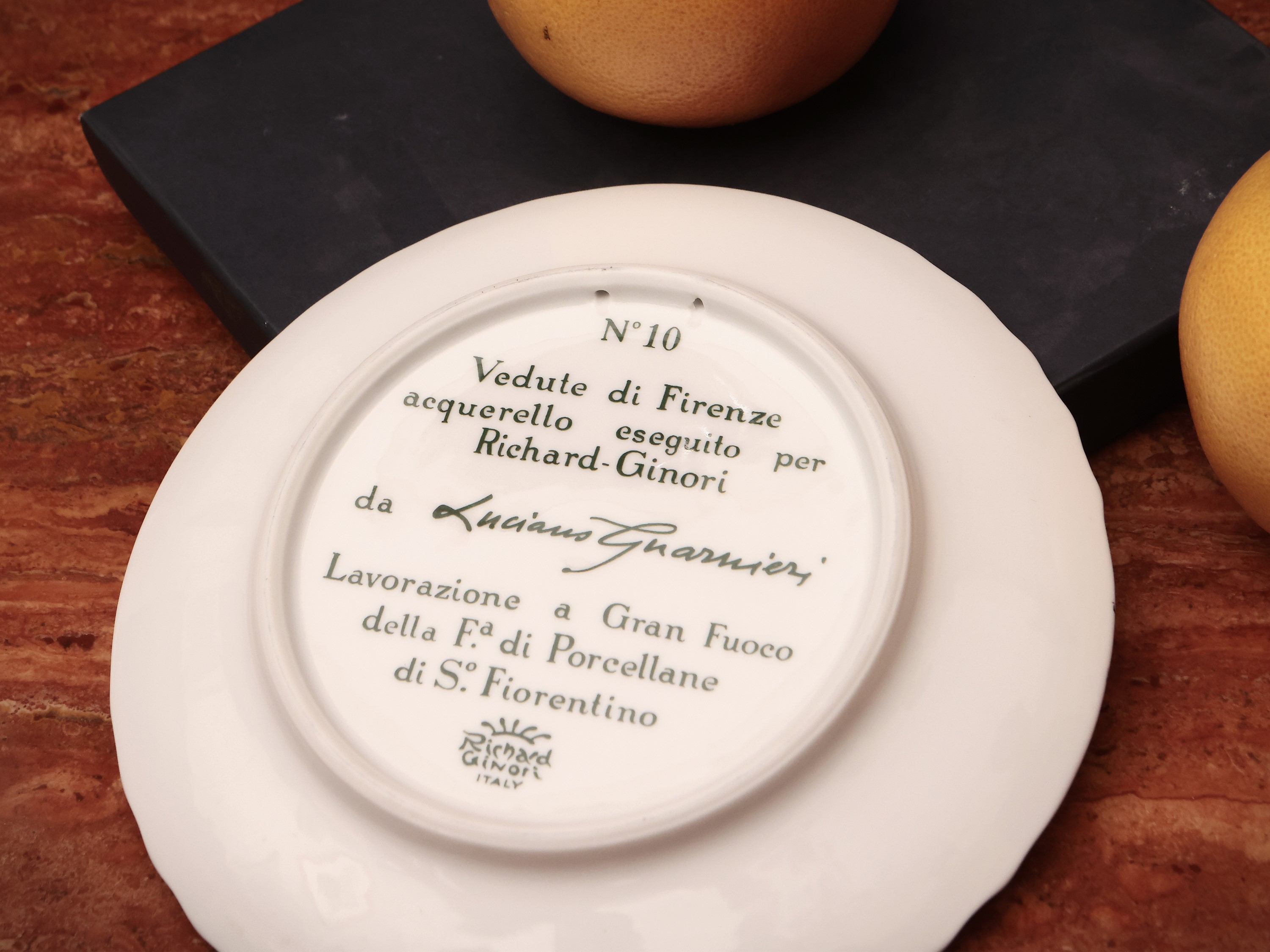 Quattro Piatti da Collezione in Porcellana, Richard Ginori