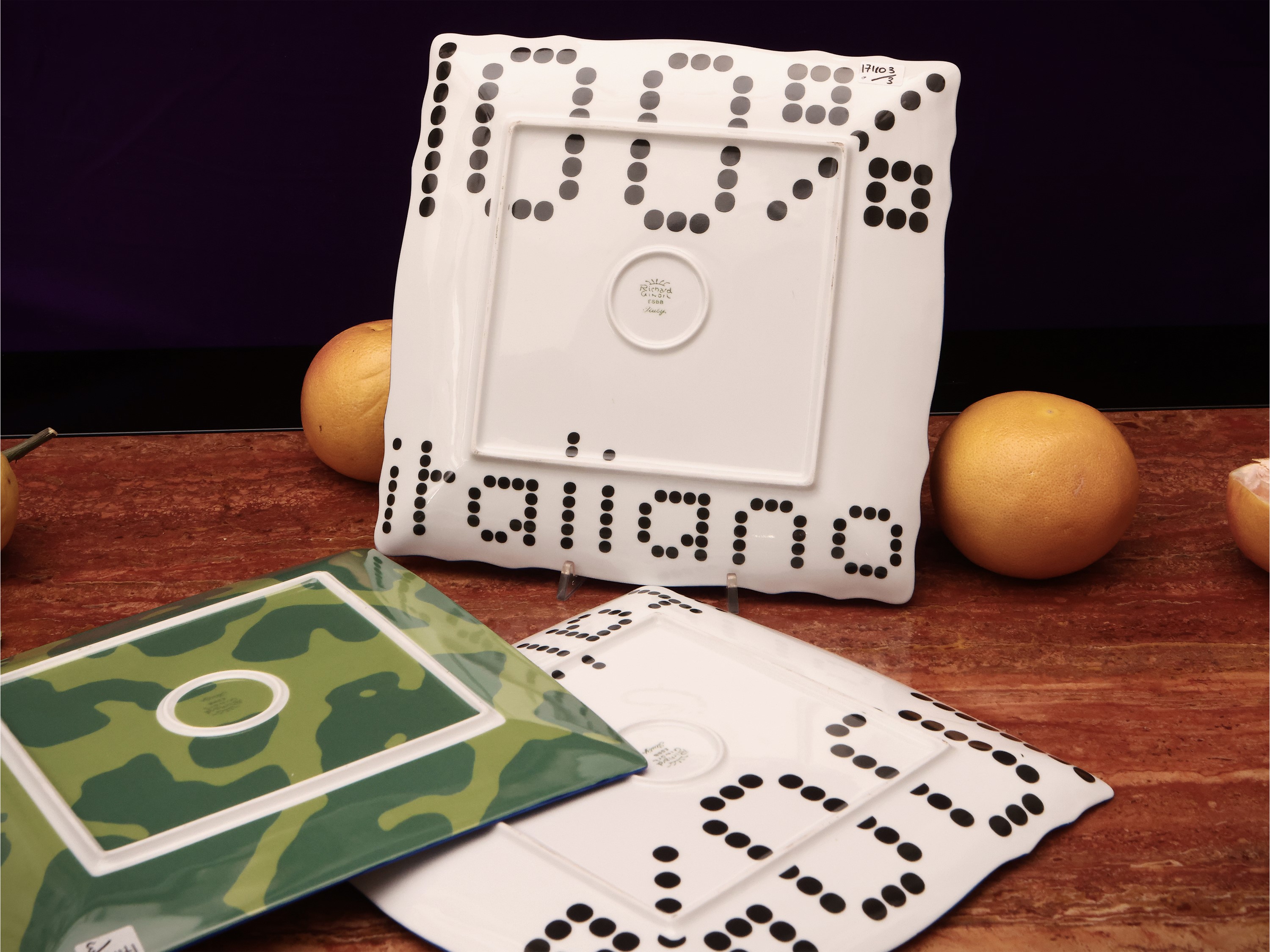 Tre piatti in porcellana, serie Metroquadro, Paola Navone per Richard Ginori