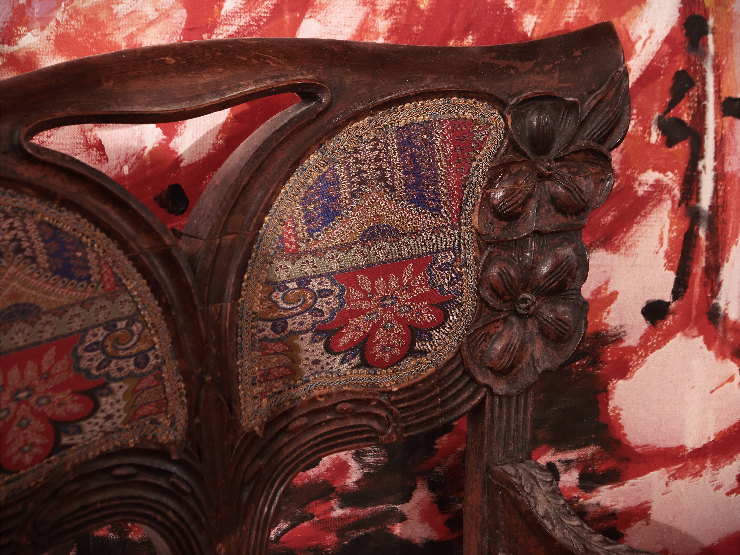 Coppia di poltrone di gusto Art Nouveau