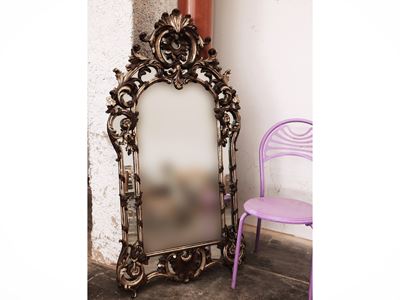 Specchiera in Legno Intagliato e Dorato