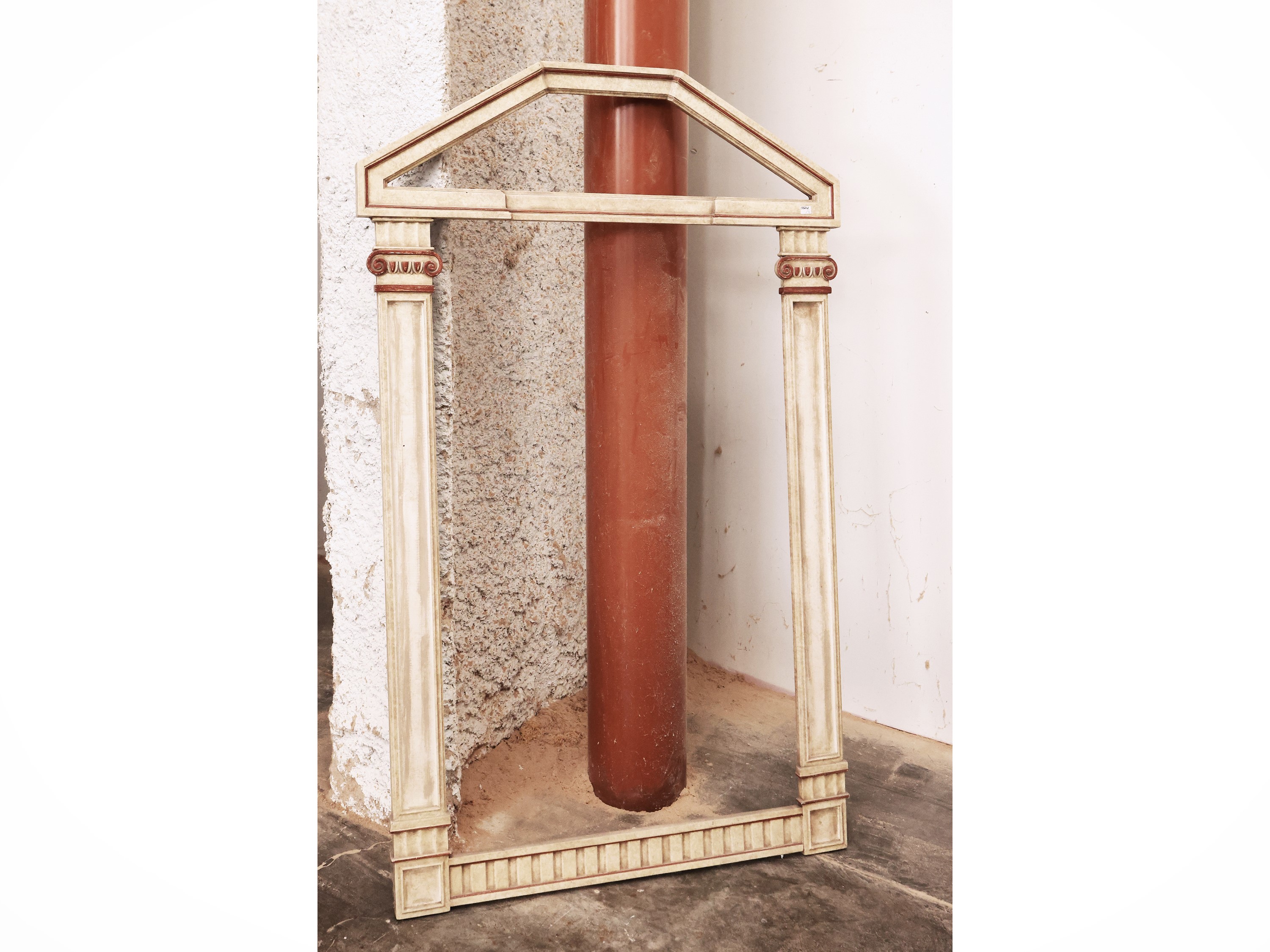 Coppia di Cornici Architettoniche
