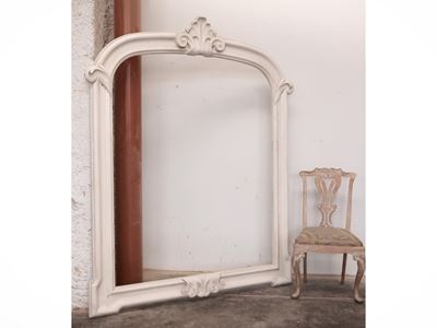 Grande Cornice in Legno Intagliato e Laccato Bianco